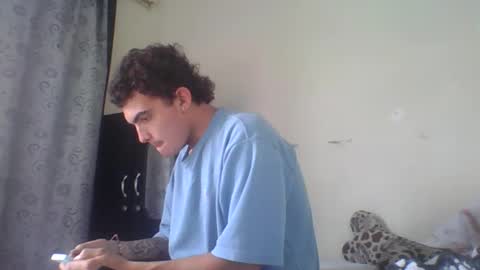 m0ntana777 online show from October 2025 04:52:01 PM