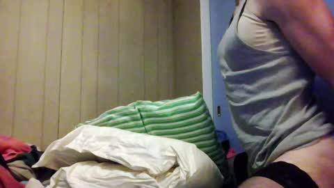 Snapshot of m19261 chatting on December 2024 05:20:01 AM Even online show from December 2024 05:20:01 AM