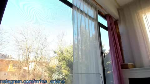 Snapshot of m1ss_ariana chatting on March 2025 08:30:01 AM Ariana online show from March 2025 08:30:01 AM