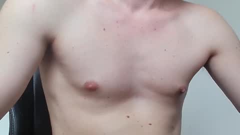 Snapshot of m3n1c chatting on March 2026 08:31:02 AM m3n1c online show from March 2026 08:31:02 AM