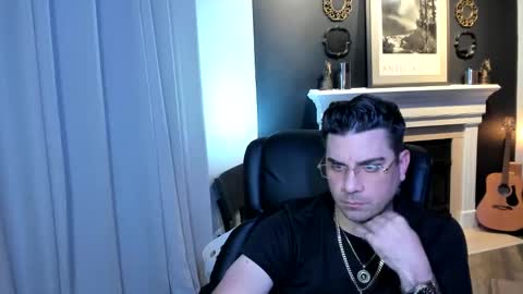 Snapshot of m4ck764561 chatting on September 2025 03:17:02 AM m4ck online show from September 2025 03:17:02 AM