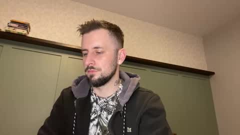 Snapshot of m_stephen chatting on February 2026 05:08:02 AM m_stephen online show from February 2026 05:08:02 AM