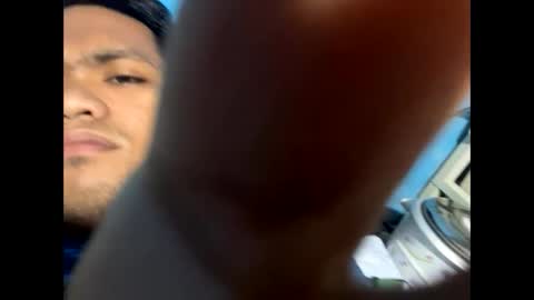 Louie online show from February 2025 07:18:01 AM