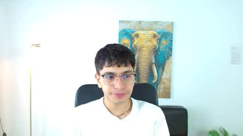 Max online show from March 2026 01:44:02 PM