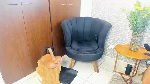 mabel online show from April 2026 07:38:02 PM