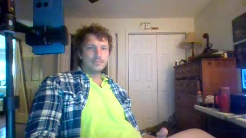 Snapshot of macdaddy9mm chatting on June 2026 11:30:02 AM macdaddy9mm online show from June 2026 11:30:02 AM