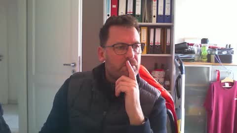 macfly67 online show from January 2025 10:14:02 AM