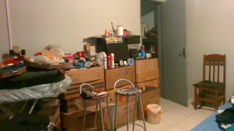 Snapshot of machoalex chatting on June 2026 05:56:01 AM MACHOLIVRE online show from June 2026 05:56:01 AM