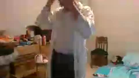 Snapshot of machoalex chatting on June 2026 06:18:01 AM MACHOLIVRE online show from June 2026 06:18:01 AM