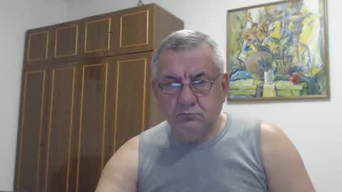 Macho online show from October 2025 08:39:02 PM