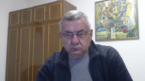 Snapshot of machomale3 chatting on October 2025 05:04:01 PM Macho online show from October 2025 05:04:01 PM