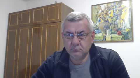 Snapshot of machomale3 chatting on November 2025 04:20:01 PM Macho online show from November 2025 04:20:01 PM