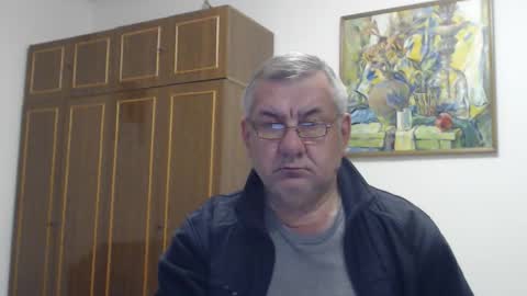 Snapshot of machomale3 chatting on November 2025 03:43:02 PM Macho online show from November 2025 03:43:02 PM