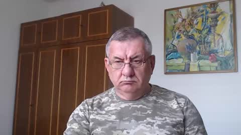 Macho online show from April 2026 02:33:01 PM