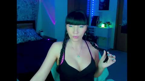 maciimayy online show from March 2026 11:49:02 PM