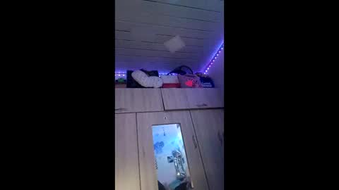 Snapshot of mackenzie_girls chatting on June 2026 01:54:02 AM Linda Cataleya - funny weed money online show from June 2026 01:54:02 AM