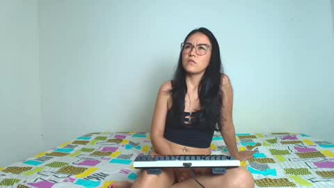 mad_dy_ online show from March 2025 05:03:02 PM