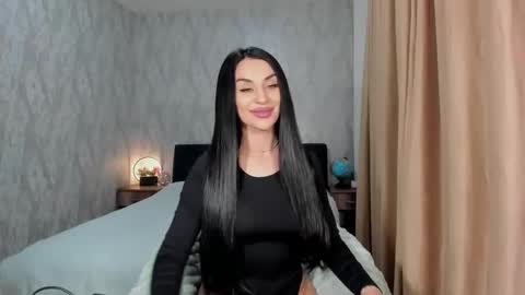 Snapshot of madam_jesse chatting on December 2025 07:10:01 PM Madam jesse online show from December 2025 07:10:01 PM