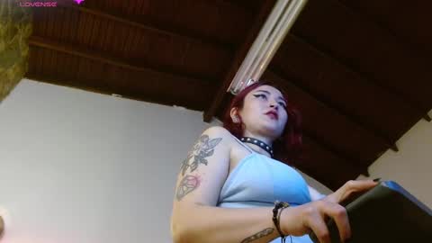 madame ibby online show from October 2025 01:13:01 PM