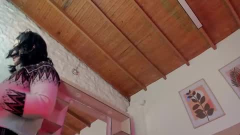 Snapshot of madame_ibby chatting on June 2026 12:11:01 PM madame ibby online show from June 2026 12:11:01 PM