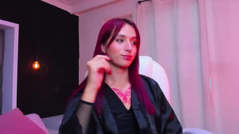 Snapshot of madame_lilith chatting on January 2025 05:07:02 PM madame lilith online show from January 2025 05:07:02 PM