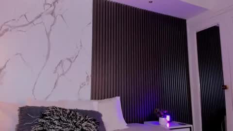 Snapshot of madame_lilith chatting on March 2026 11:17:01 AM madame lilith online show from March 2026 11:17:01 AM