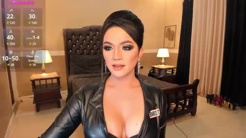 Snapshot of madammistressdominatrixxx chatting on January 2025 12:19:02 AM Alison Kloss online show from January 2025 12:19:02 AM