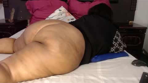 madamzee online show from December 2024 09:02:02 AM