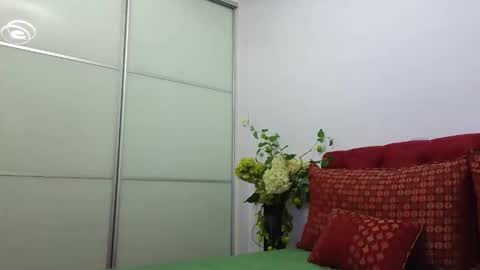 Maddalena online show from November 2025 09:48:02 PM