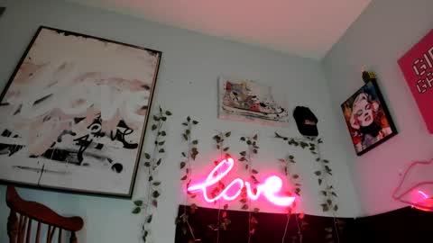 Maddi Avalon online show from February 2025 12:47:02 PM