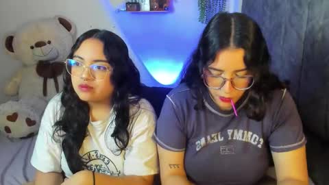 Maddie and Chelsea online show from November 2025 09:56:02 AM