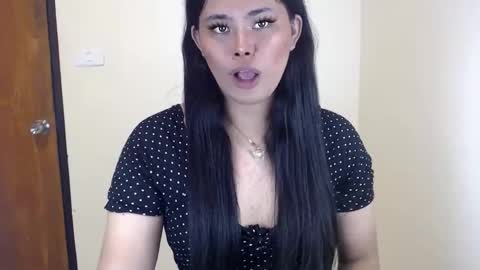 Im ZY DONT FORGET TO FOLLOW ME - online show from September 2025 04:00:02 PM