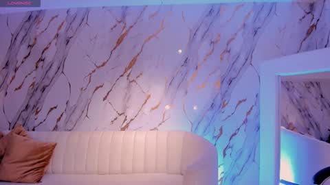 Maddison online show from October 2025 05:10:02 AM