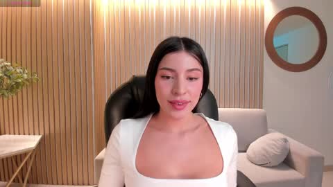 Maddison online show from April 2026 05:21:01 PM