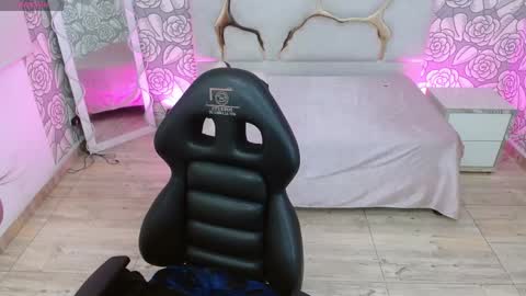 maddisson_tay online show from May 2026 12:00:01 PM