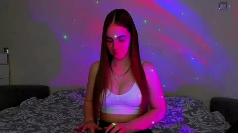 Snapshot of maddy_gate chatting on April 2026 05:25:01 PM maddy_gate online show from April 2026 05:25:01 PM