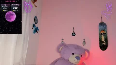 Maddy  online show from November 2025 11:16:02 PM