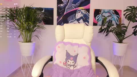 Snapshot of maddy_uwu chatting on December 2024 10:07:01 AM maddy_uwu online show from December 2024 10:07:01 AM