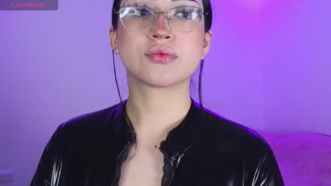   Please followme and rate me your thumbs up online show from November 2025 11:50:01 PM