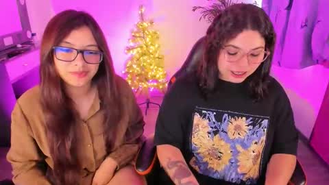 Snapshot of madelaine_taylor chatting on January 2026 06:33:02 PM madelaine_taylor online show from January 2026 06:33:02 PM