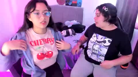 Snapshot of madelaine_taylor chatting on May 2026 08:14:02 PM madelaine_taylor online show from May 2026 08:14:02 PM