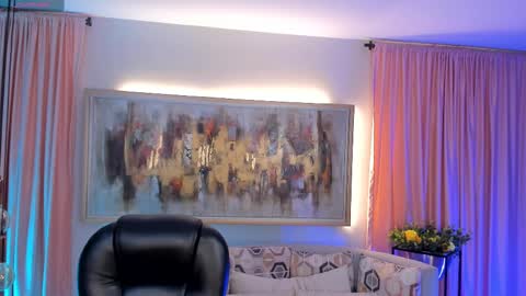 Madeline online show from February 2025 07:54:02 AM