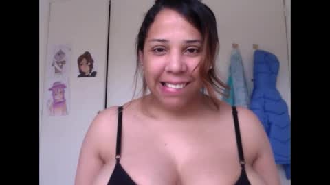 madellein online show from October 2025 06:08:02 PM