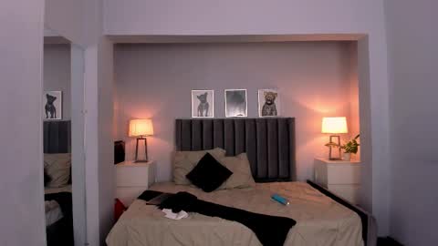 Madie  online show from September 2025 11:45:01 AM