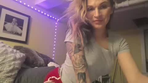 Madie Ray online show from January 2026 07:10:02 AM