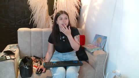 madison85535 online show from April 2026 02:29:01 PM