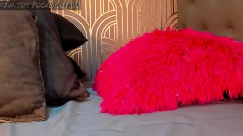   online show from January 2025 03:15:01 AM