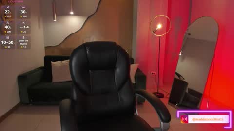 Maddi Collins online show from February 2026 12:04:02 PM