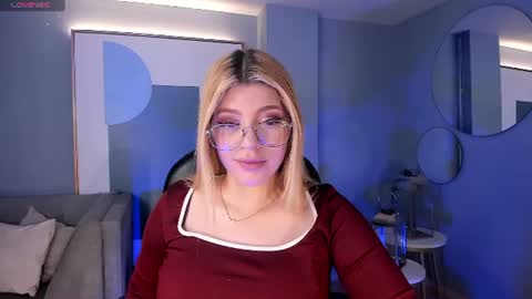 Snapshot of madisonkane chatting on June 2026 11:04:01 AM Madison Kane online show from June 2026 11:04:01 AM