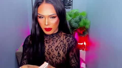 Snapshot of madisonwill_ chatting on December 2025 03:34:01 AM MADISONWILL online show from December 2025 03:34:01 AM